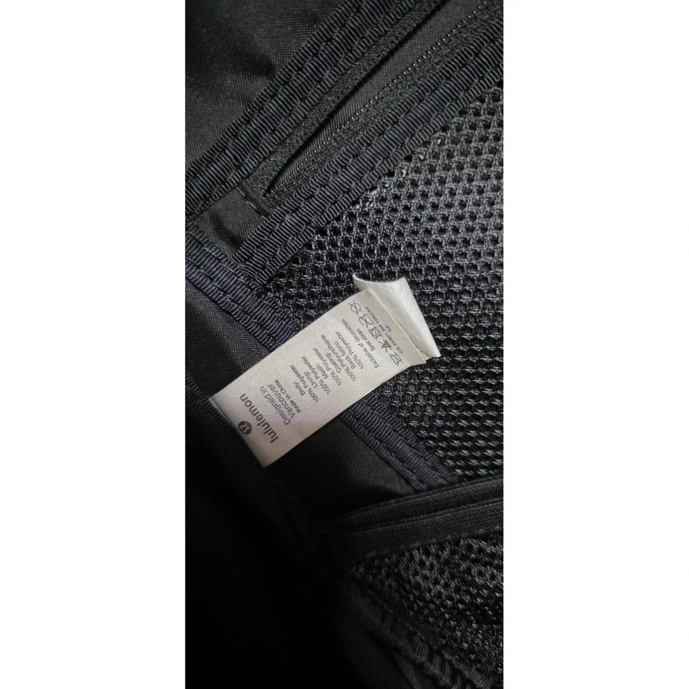 Lululemon Black Camouflage Backpack Medium‎ Polyester Travel School Camo Zip EUC